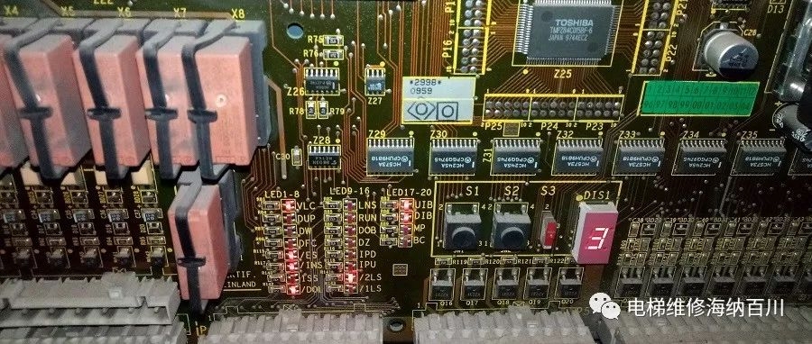 640