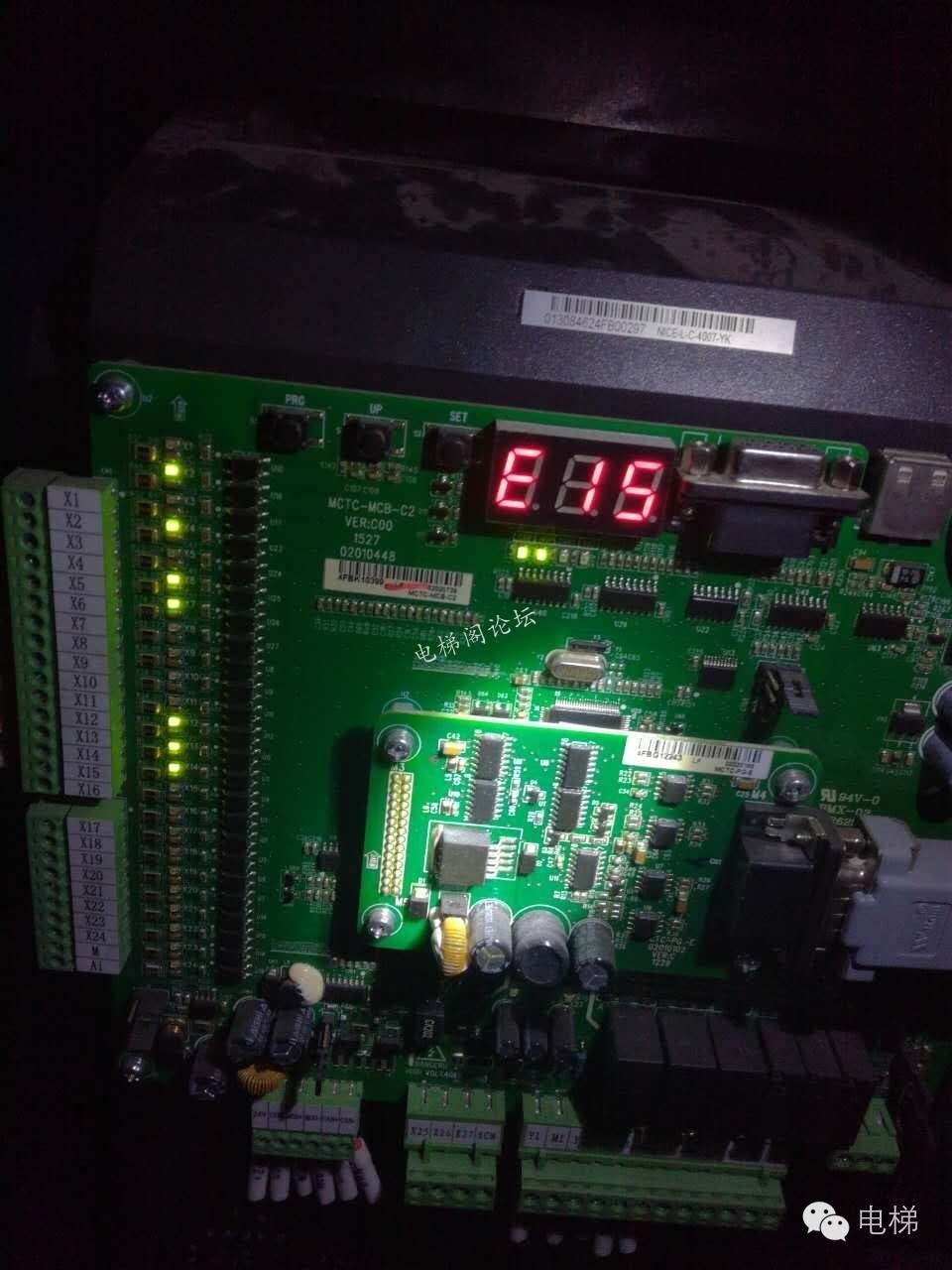 80022409_1.jpg